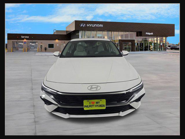 new 2025 Hyundai Elantra car, priced at $31,136