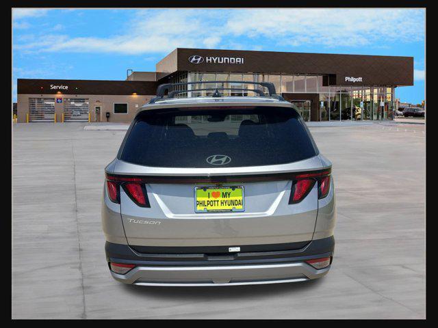 new 2025 Hyundai Tucson car, priced at $32,040