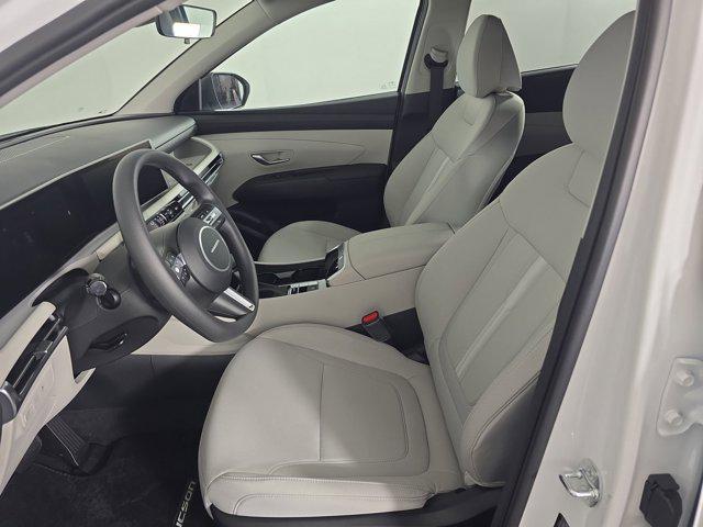 new 2025 Hyundai Tucson car, priced at $32,202