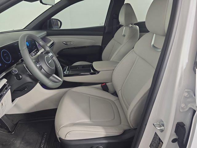 new 2025 Hyundai TUCSON Hybrid car, priced at $42,411