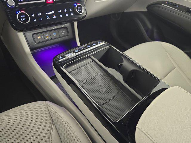 new 2025 Hyundai TUCSON Hybrid car, priced at $42,411
