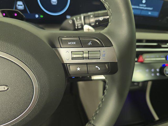 new 2025 Hyundai TUCSON Hybrid car, priced at $42,411