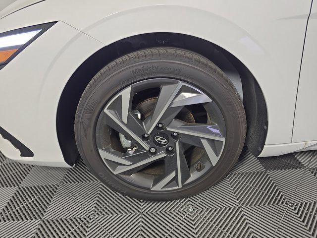 new 2025 Hyundai Elantra car, priced at $24,951