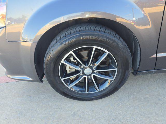 used 2018 Dodge Grand Caravan car, priced at $10,999