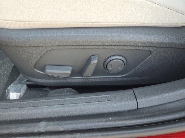 new 2025 Hyundai Sonata Hybrid car, priced at $38,751