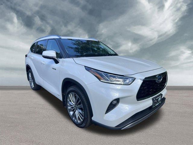 used 2021 Toyota Highlander Hybrid car, priced at $38,624