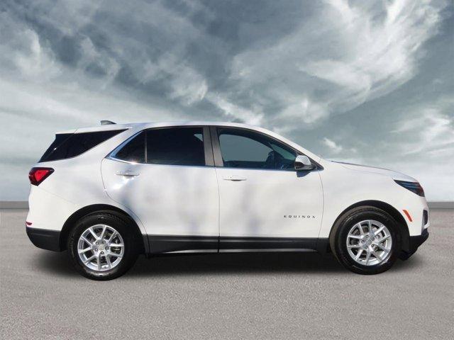 used 2022 Chevrolet Equinox car, priced at $24,988