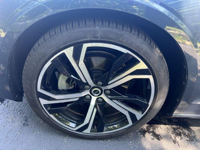 used 2024 Volvo S60 car