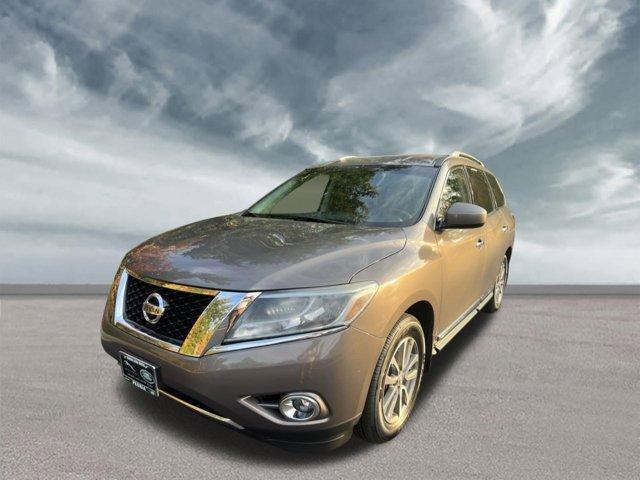 used 2014 Nissan Pathfinder car, priced at $12,281