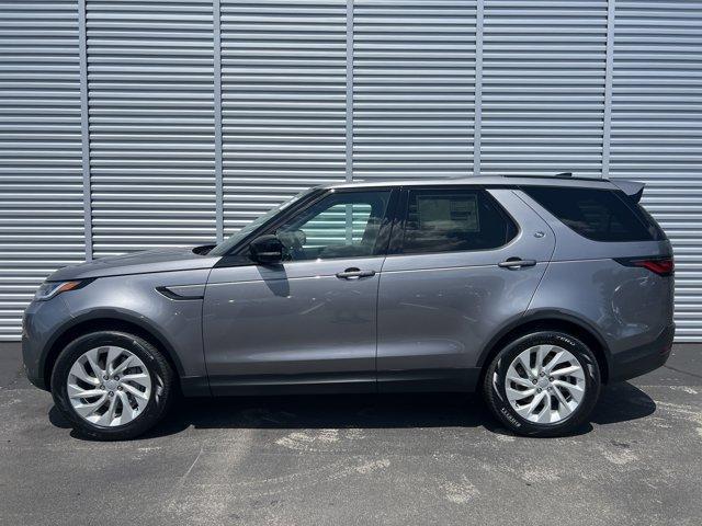 new 2025 Land Rover Discovery car, priced at $67,343