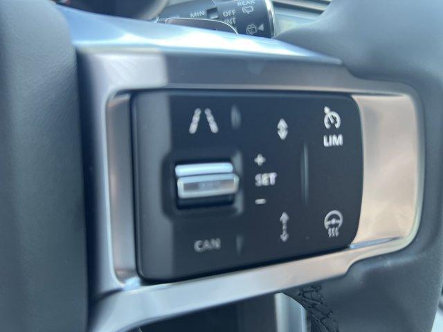 new 2025 Land Rover Discovery car, priced at $67,343