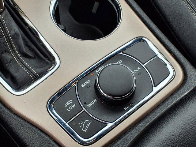 used 2016 Jeep Grand Cherokee car, priced at $13,500