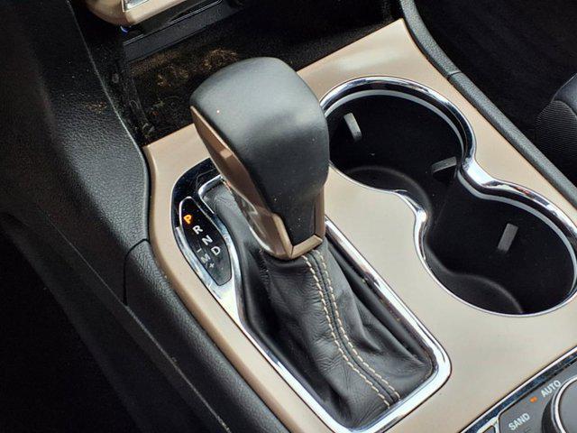 used 2016 Jeep Grand Cherokee car, priced at $13,500