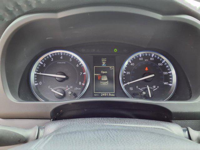 used 2015 Toyota Highlander car, priced at $18,344