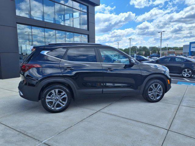used 2023 Kia Seltos car, priced at $22,304