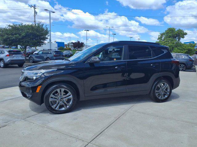 used 2023 Kia Seltos car, priced at $22,304