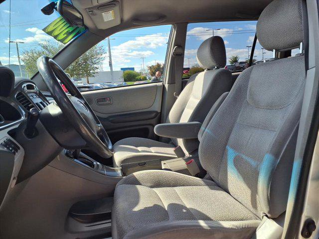 used 2003 Toyota Highlander car, priced at $6,500