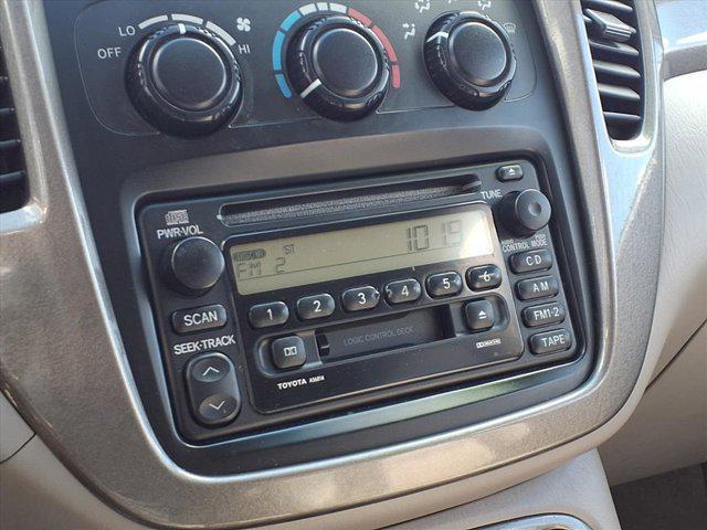 used 2003 Toyota Highlander car, priced at $6,500