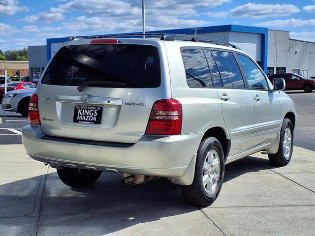 used 2003 Toyota Highlander car, priced at $6,500
