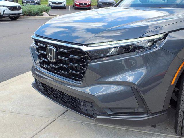 used 2025 Honda CR-V car, priced at $33,500