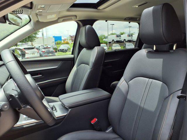 new 2025 Mazda CX-90 car, priced at $41,979