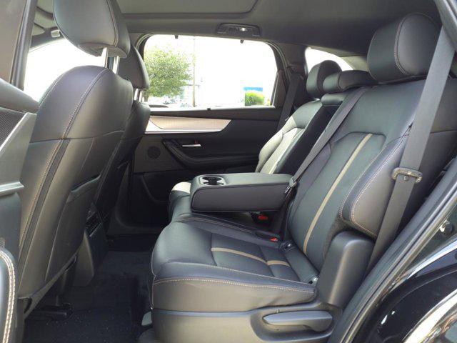 new 2025 Mazda CX-70 PHEV car, priced at $58,009