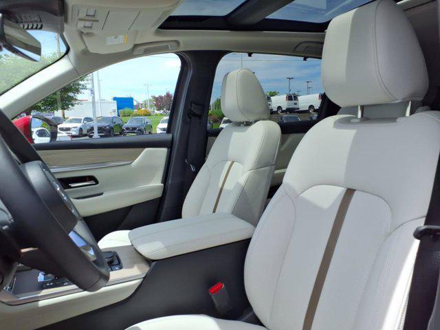 new 2025 Mazda CX-90 car, priced at $53,605