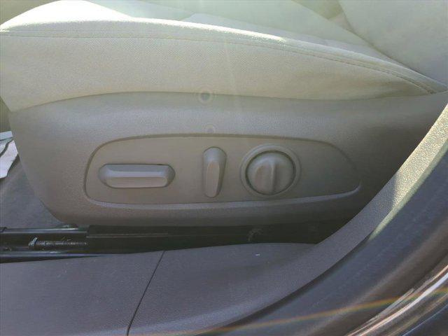 used 2016 Chevrolet Malibu car, priced at $9,750