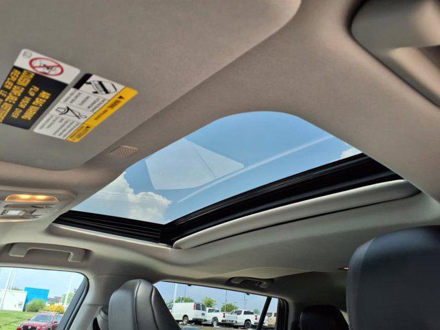 used 2022 Toyota Highlander car, priced at $37,655