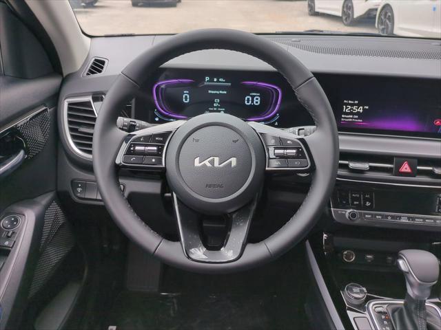 new 2025 Kia Seltos car, priced at $26,802