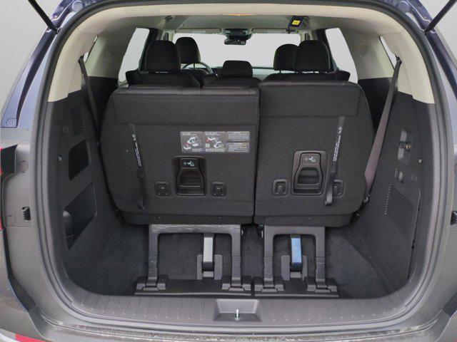 new 2025 Kia Carnival car, priced at $37,631