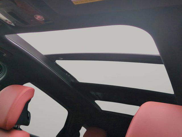 new 2025 Kia Sportage car, priced at $33,696