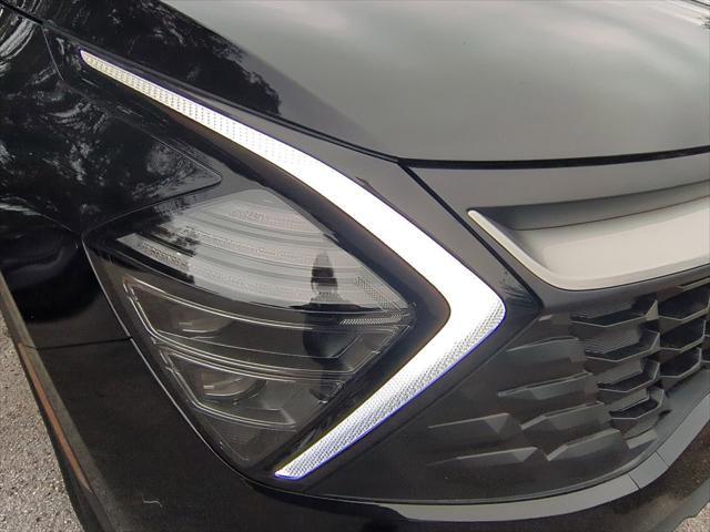 new 2025 Kia Sportage Hybrid car, priced at $28,489