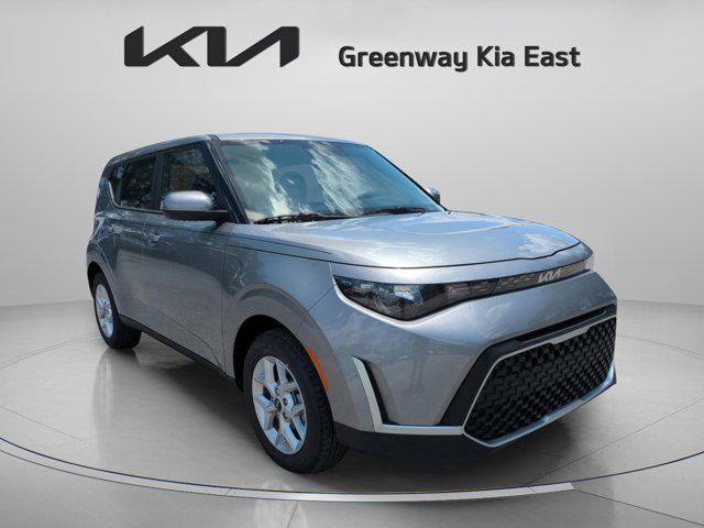 new 2025 Kia Soul car, priced at $19,933