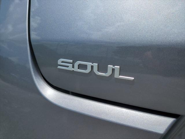 new 2025 Kia Soul car, priced at $19,933