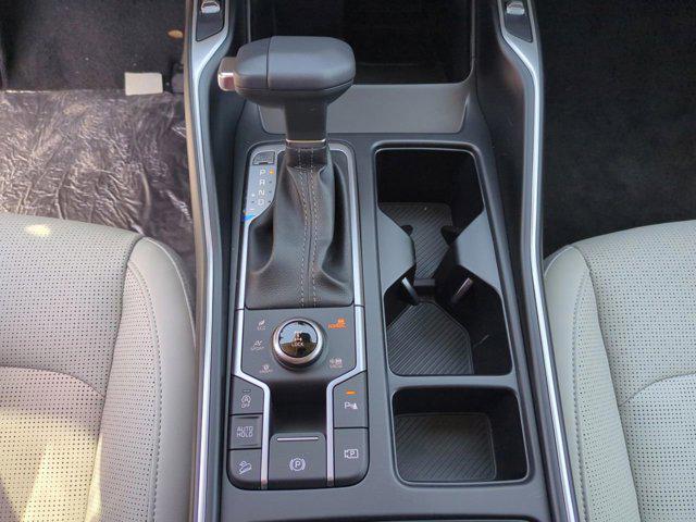 new 2025 Kia Sorento car, priced at $40,080