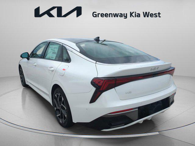 new 2026 Kia K5 car, priced at $33,622