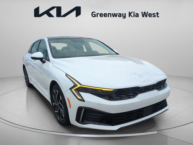 new 2026 Kia K5 car, priced at $33,622