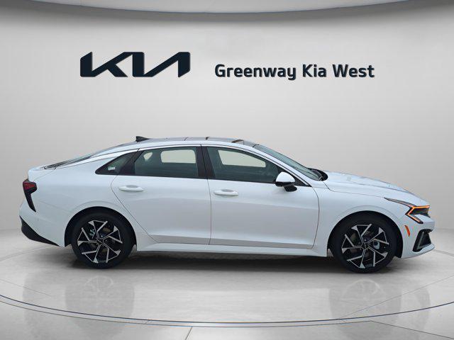 new 2026 Kia K5 car, priced at $33,622