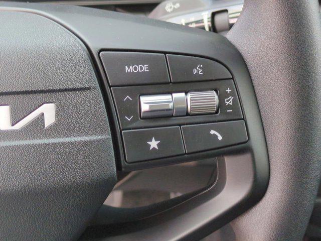 new 2025 Kia K4 car, priced at $22,167