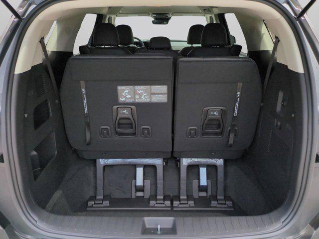 new 2025 Kia Carnival car, priced at $38,096