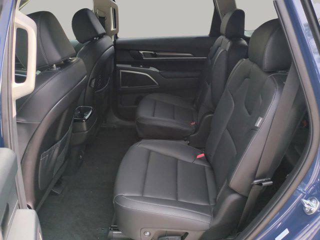 new 2025 Kia Telluride car, priced at $38,132