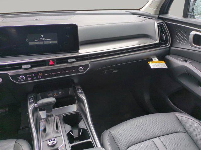 new 2025 Kia Sorento car, priced at $35,505