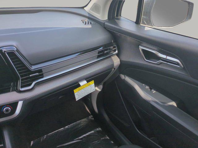 new 2025 Kia Sportage Hybrid car, priced at $28,062