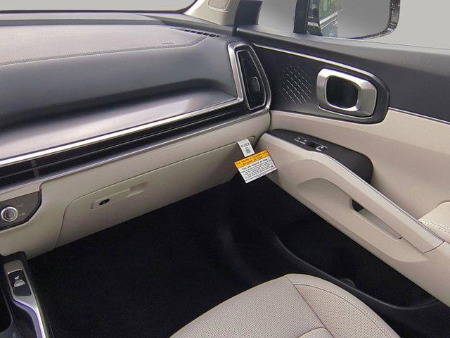 new 2025 Kia Sorento car, priced at $35,673