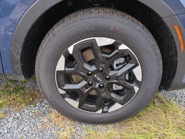 new 2025 Kia Sorento car, priced at $35,770