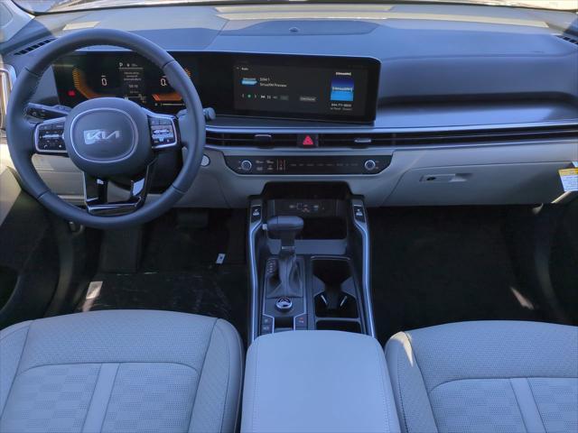 new 2025 Kia Sorento car, priced at $35,770
