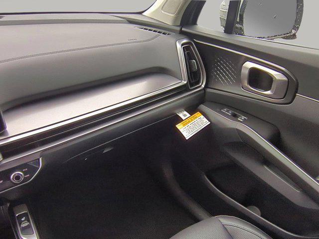new 2025 Kia Sorento car, priced at $40,080