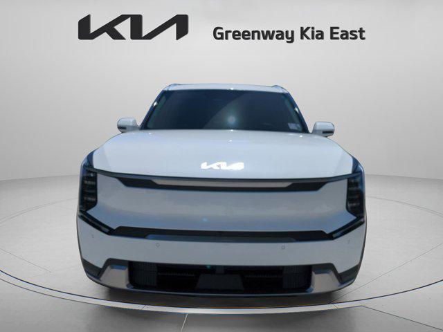 new 2026 Kia EV9 car, priced at $61,735