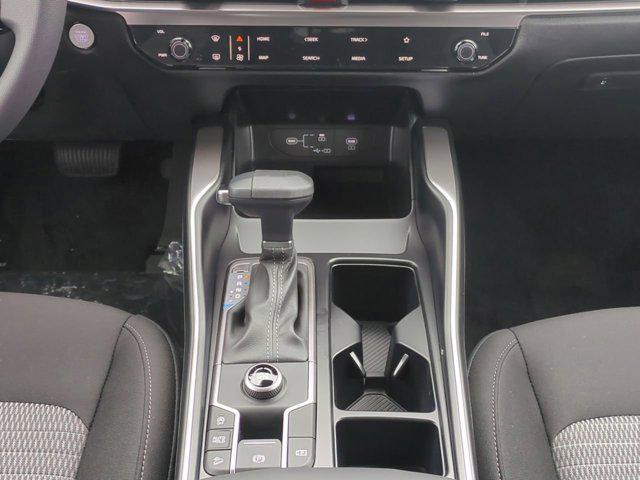 new 2025 Kia Sorento car, priced at $31,272